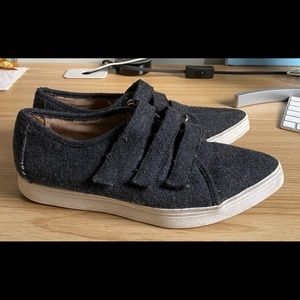 All Black Velcro Sneakers Sz 7.5